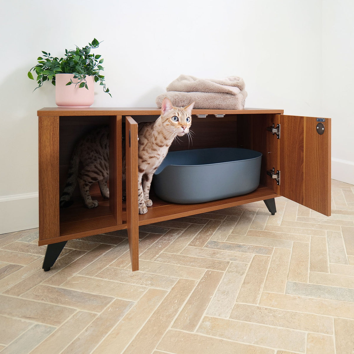 猫トイレ隠し家具 キャビネット （収納スペース付き 爪とぎ付き） Shae